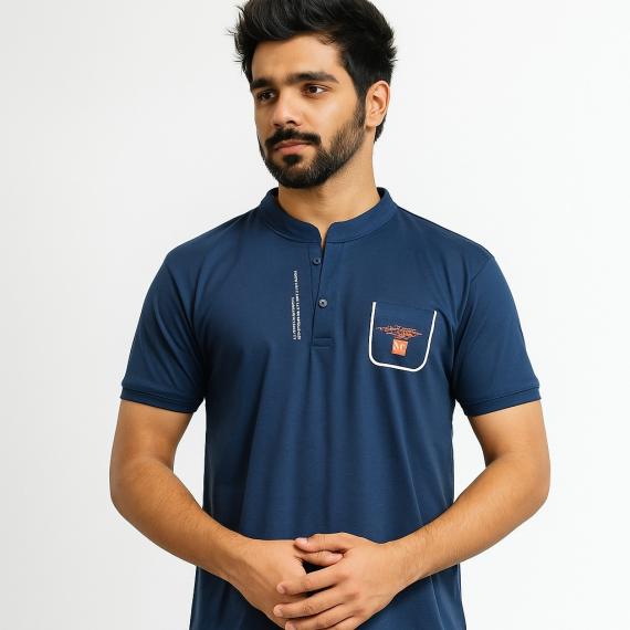 Round neck packet T-shirt